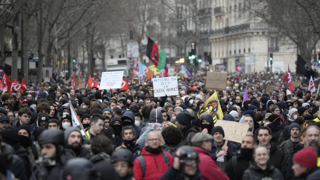 Na proteste širom Francuske izašlo 1,27 miliona ljudi, građani nezadovoljni penzionom reformom