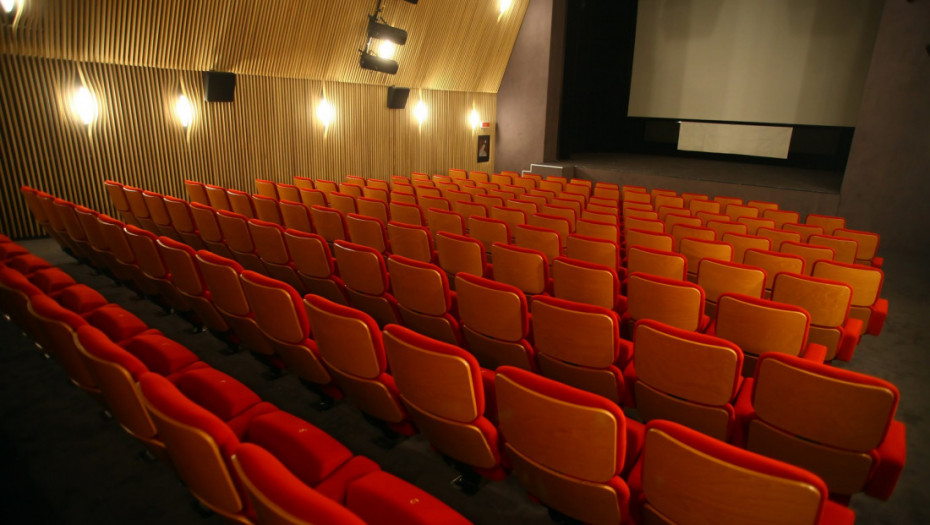 Premijerom predstave “Drugačiji” otvorena Scena za mlade Dečijeg kulturnog centra Beograda