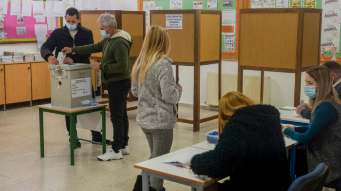 Kipar danas bira novog predsednika, 14 kandidata za naslednika Anastasiadesa