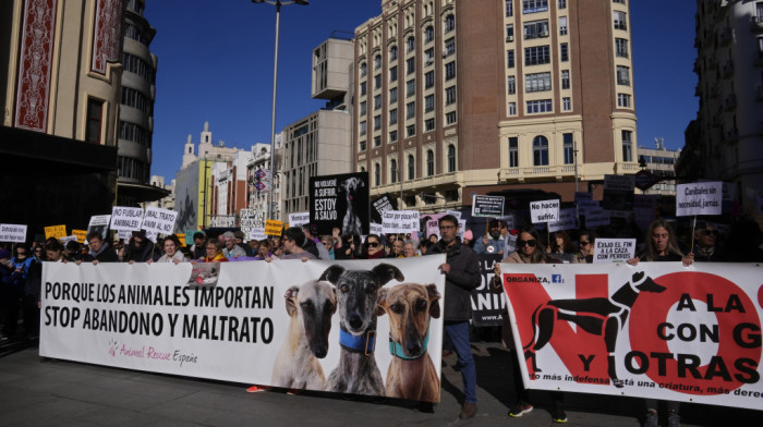 Protest u Madridu zbog zakona o pravima životinja: "Ubijanje nije sport, obustavite lov"