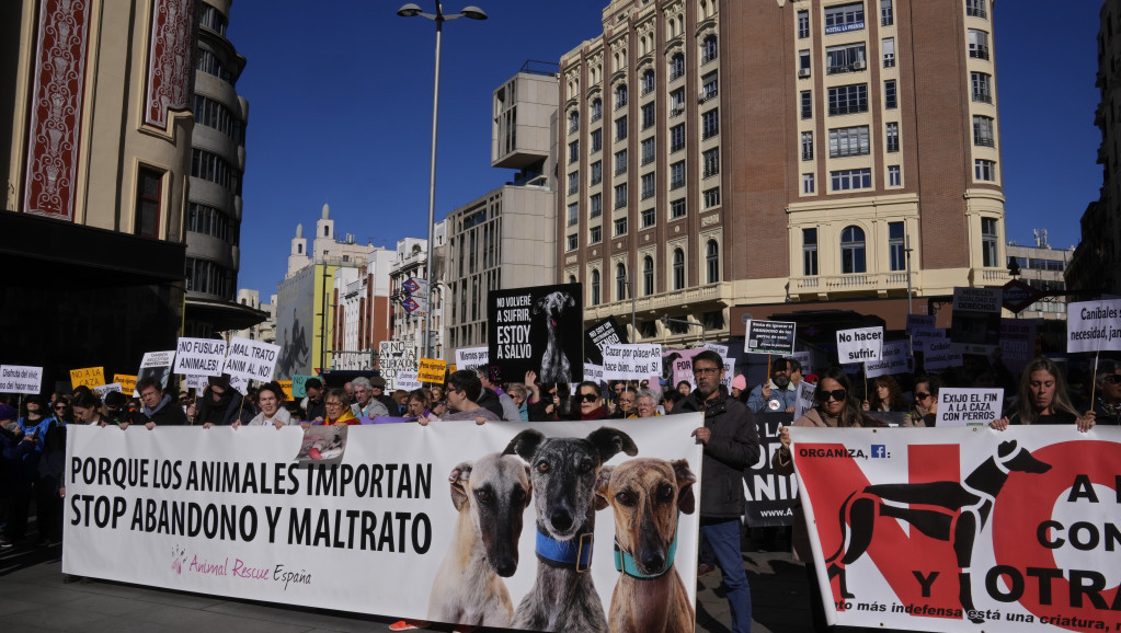 Protest u Madridu zbog zakona o pravima životinja: "Ubijanje nije sport, obustavite lov"