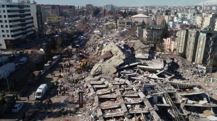 Velike posledice zemljotresa na privredu Turske: "Praktično nezamisliva šteta" za već "ranjenu" ekonomiju