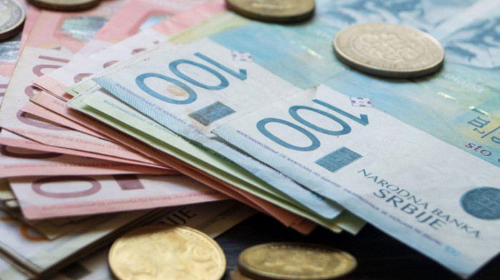 Vučić: Do kraja godine povećanje minimalca, biće oko 400 evra