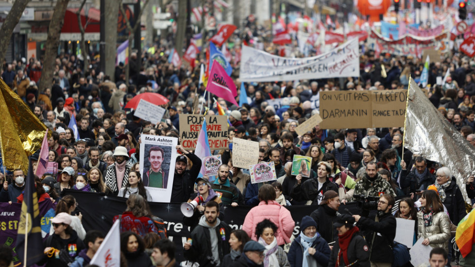 Francuzi ne žele reformu penzionog sistema: Protestovalo skoro milion ljudi širom zemlje