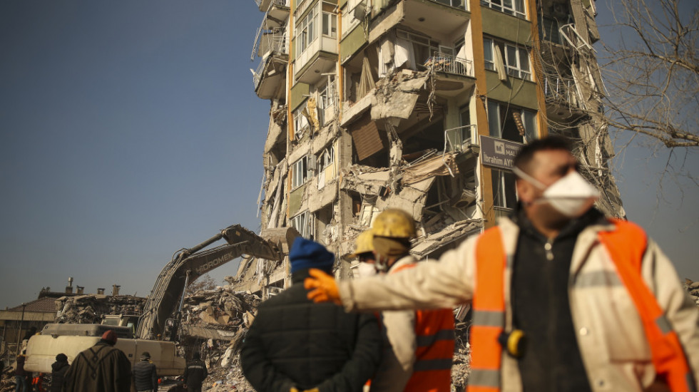 Više od 48.000 žrtava zemljotresa u Turskoj, vlada najavila kontejnerske gradove