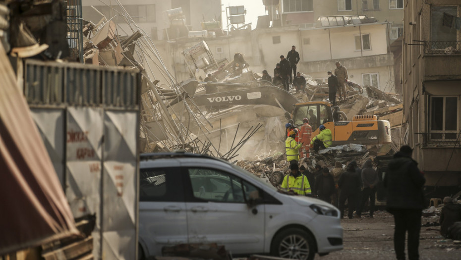 Broj stradalih u zemljotresu u Turskoj premašio 45.000