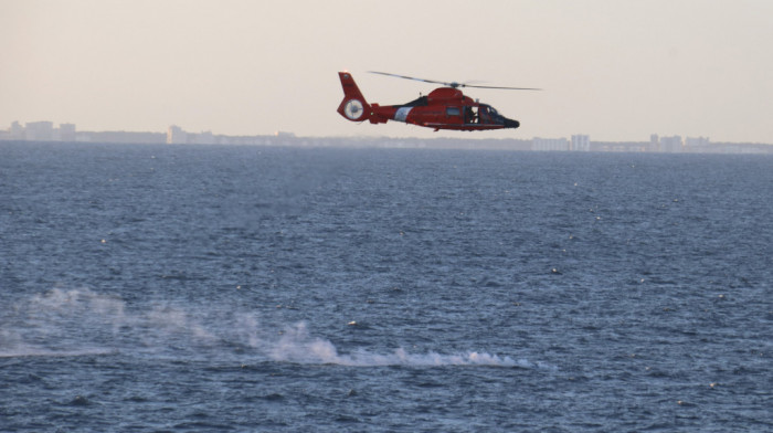 Lociran helikopter u Jablaničkom jezeru, sutra se nastavlja izvlačenje