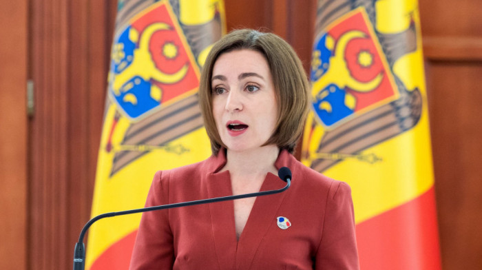 Turbulentna situacija u Moldaviji: Vlada podnela ostavku, predsednica optužila Rusiju da planira državni udar