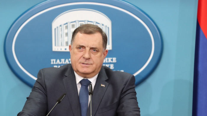 Dodik: Uskoro zakon kojim će se LGBT aktivistima zabraniti da priđu školama