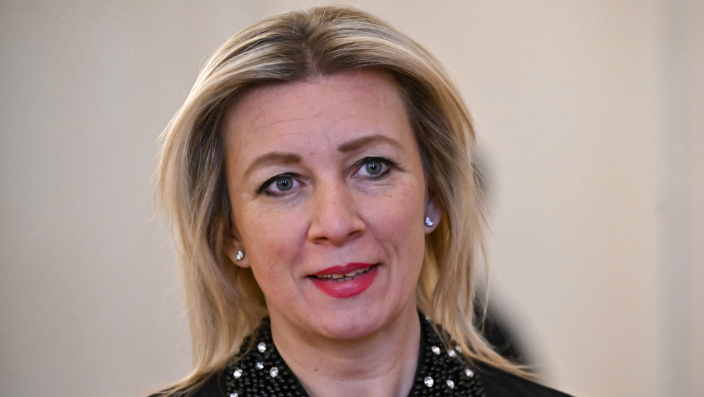 Zaharova prozvala Bajdena: "Vreme je da okupi međunarodnu koaliciju i oslobodi građane Teksasa u ime demokratije"