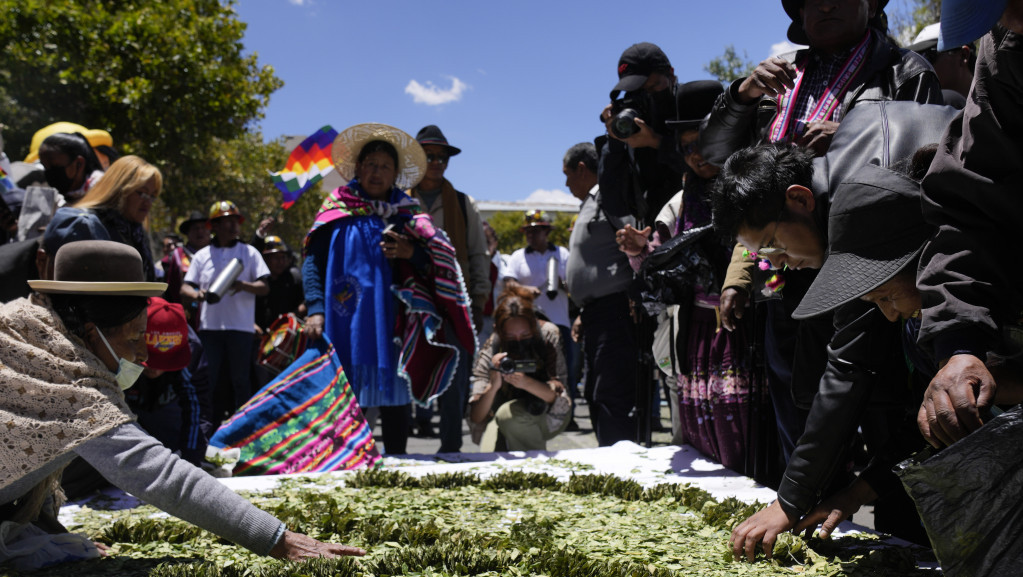 Kolumbija i Bolivija traže od UN da uklone list koke sa liste narkotika