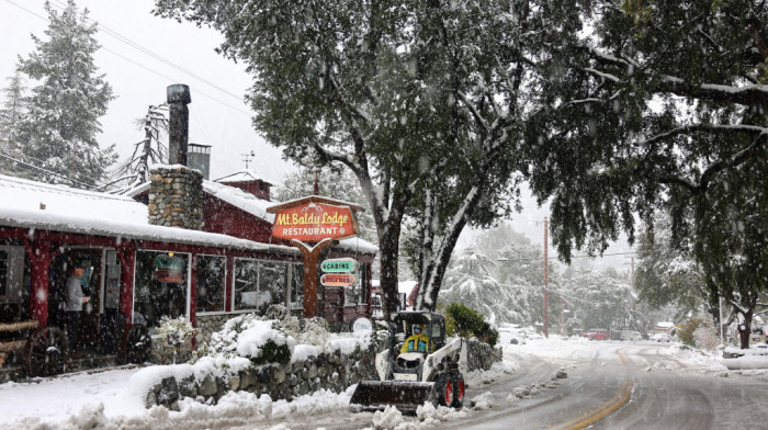 Zimska oluja u Kaliforniji: Prvo upozorenje na snežnu mećavu posle 30 godina, u San Francisku rekordno niske temperature