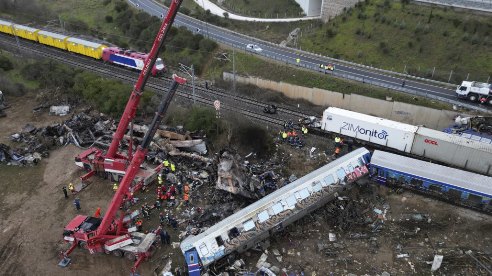 U Grčkoj uhapšen saobraćajni inspektor zbog železničke nesreće u kojoj je stradalo 57 osoba
