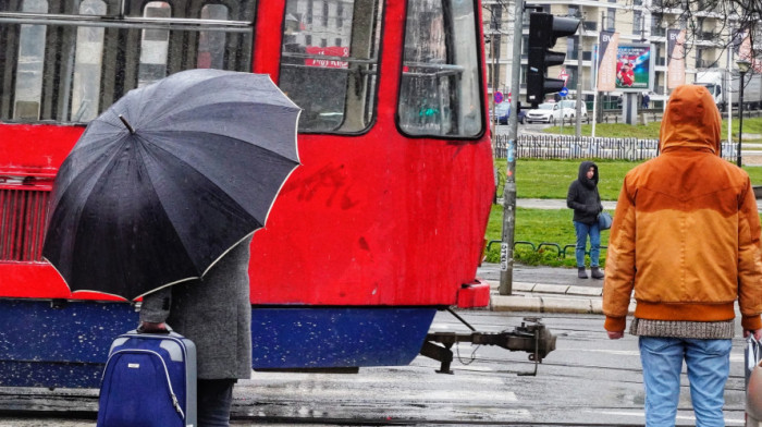 Žuti meteoalarm u Srbiji: Mogući pljuskovi uz grmljavinu, ali temperature i dalje iznad proseka