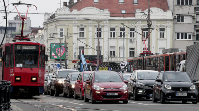 AMSS: Neophodno smanjenje brzine zbog većeg broja dece na ulicama