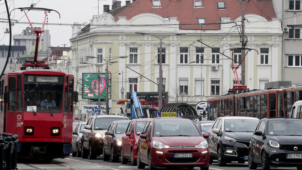 AMSS: Neophodno smanjenje brzine zbog većeg broja dece na ulicama