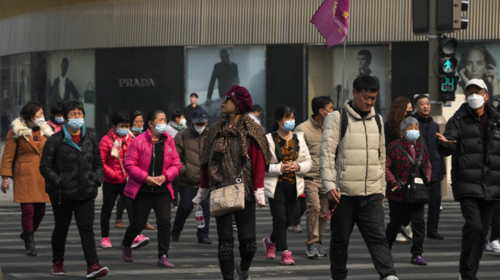 Kina već drugu godinu zaredom beleži pad broja stanovnika, više nije najmnogoljudnija zemlja