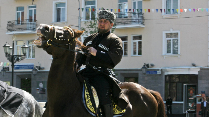 Konj Ramzana Kadirova nestao u Češkoj: "Zazu" od 18.000 dolara prvo konfiskovan, pa ukraden