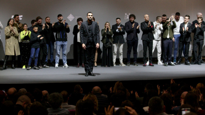 Aplauzi na premijeri filma "Indigo kristal" u Beogradu: Debi u crno-beloj tehnici