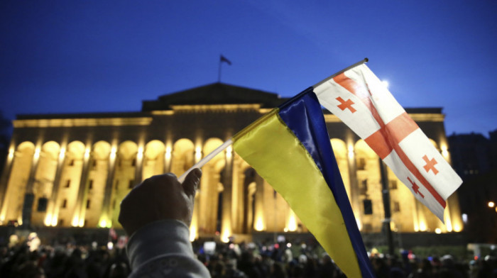 Premijer Gruzije kritikovao lidere Ukrajine zbog podrške protestima u Tbilisiju