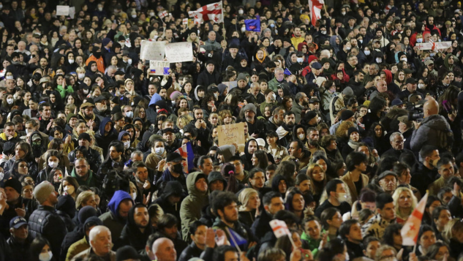 Na ulicama Tbilisija slavlje zbog povlačenja zakona o "stranim agentima"