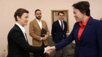 Brnabić sa Čen Bo o bilateralim odnosima i radu na zajedničkim projektima