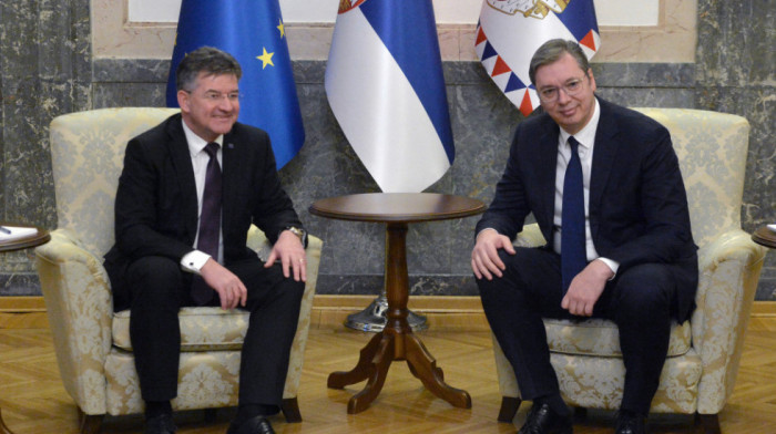 Vučić večeras ponovo s Lajčakom: Teški i sadržajni razgovori