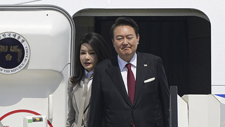 Prva poseta Japanu posle 12 godina: Južnokorejski predsednik sleteo u Tokio