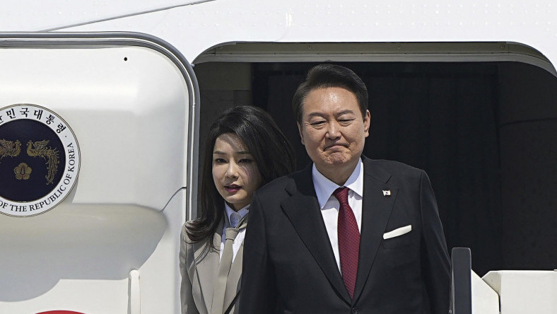 Prva poseta Japanu posle 12 godina: Južnokorejski predsednik sleteo u Tokio