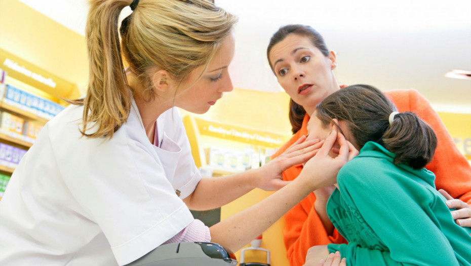 Bliži se upis u osnovne škole, ubrzati zdravstvene preglede dece