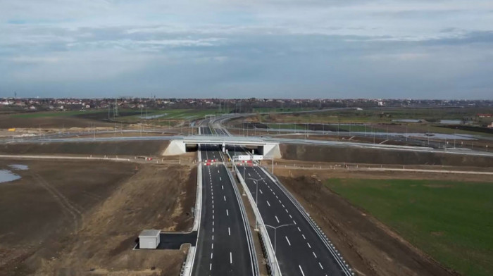 Put do Surčina kraći za 10 km: Finišira se izgradnja deonice koja će povezati Novi Beograd sa "Milošem Velikim" (VIDEO)