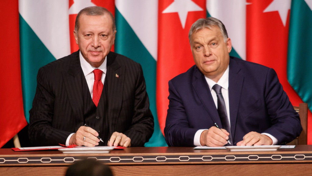 Svi putevi u NATO vode preko Mađarske i Turske: Finski predsednik stiže na razgovore s Erdoganom