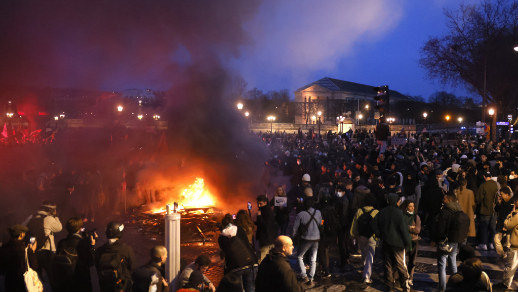 Francuska policija uhapsila 217 ljudi na protestima u Parizu