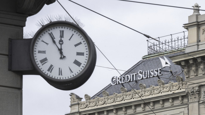 Švajcarski parlament odbacio paket pomoći banci Kredi Suis