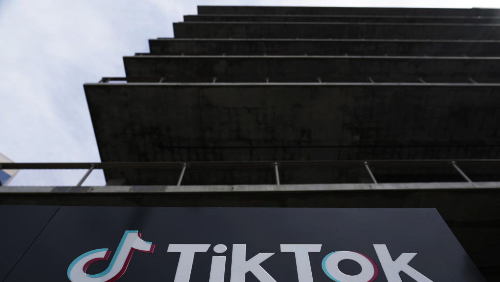 TikTok ukinuo opciju "gift" za slanje poklona čoveku koji je nekoliko puta uništavao Kuran na protestima u Stokholmu