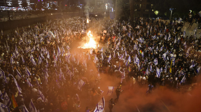 Netanjahuov plan koji je rasplamsao strasti u Izraelu: Pet ključnih pitanja o političkoj krizi koja se prelila na ulice