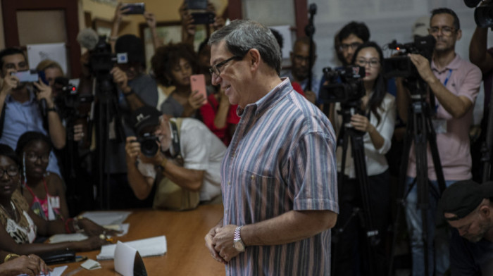 Velika izlaznost na kubanskim parlamentarnim izborima, glasalo više od 70 odsto upisanih birača