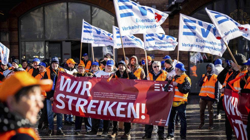 "Nismo samo potplaćeni, već i beznadežno previše radimo": Nemačka stoji, dogovor ni na vidiku - štrajk paralisao zemlju