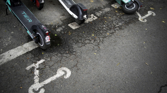 Od 15. juna vožnja električnih trotineta samo uz nalepnicu: Kad počinje registracija i kako izgleda procedura?