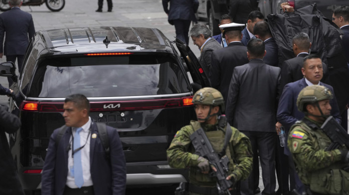 Ekvador će dozvoliti civilima da nose i koriste vatreno oružje: Zbog porasta kriminala u nekim gradovima policijski čas