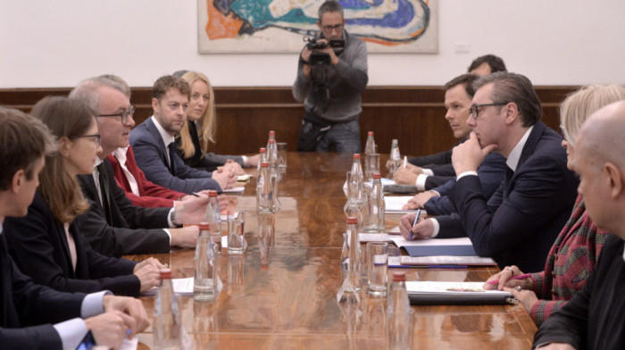 Vučić: Delegacija MMF-a ocenila da dobro radimo, ali ima još stvari koje treba popraviti