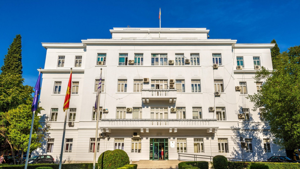 Vijesti: Završena raspodela funkcija u Podgorici, fotelje koje su pripadale GP URA uglavnom otišle PzPG-u
