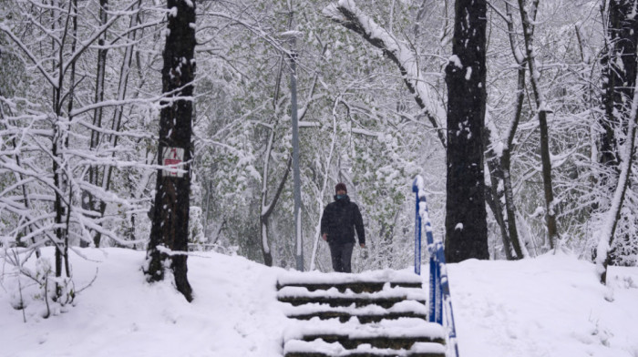 Sneg se topi, ali ostaje strah od poplava: Meteorolog za Euronews Srbija o tome da li nam prete nabujale reke