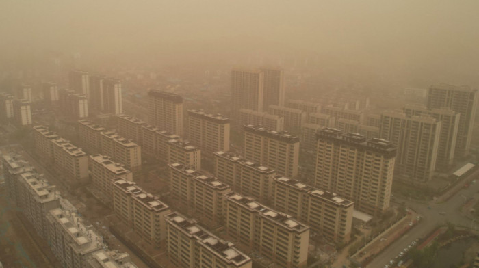 Peščana oluja pogodila Peking četvrti put u mesec dana