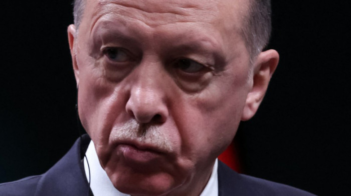 Erdoganov TV intervju nakratko prekinut zbog njegovih stomačnih problema
