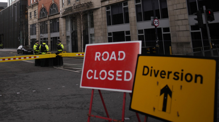Uoči Bajdenove posete Severnoj Irskoj policija kod grada Derija pronašla četiri bombe
