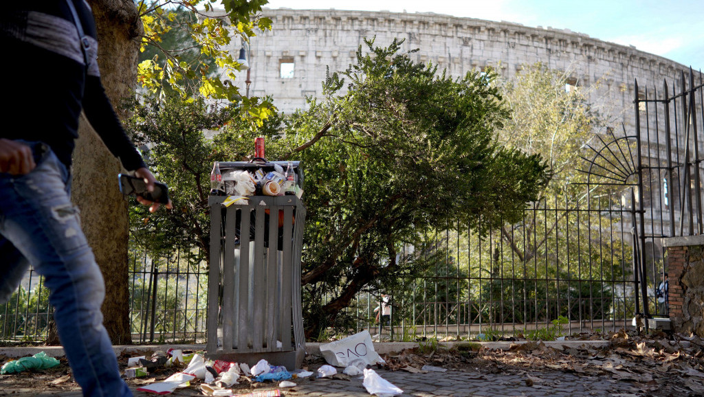 Rim plaća milione da bi otpad odvezao 1.700 kilometara  na sever - Amsterdamu isporučuje 900 tona smeća nedeljno
