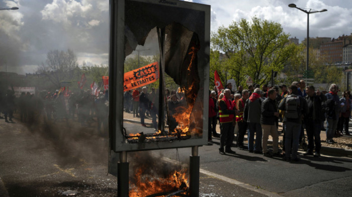 "Narodni bunt i kultura otpora": Ponovo masovni protesti u Francuskoj, demonstracije s pažnjom prati cela Evropa