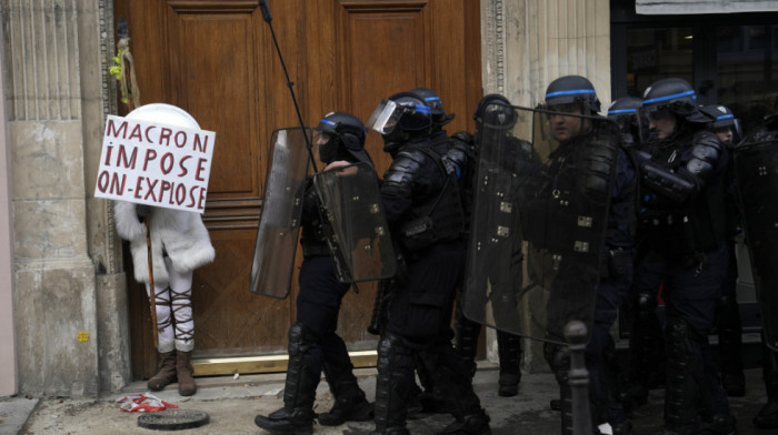 Francuski Ustavni savet odbio da se na referendumu glasa o penzionoj reformi