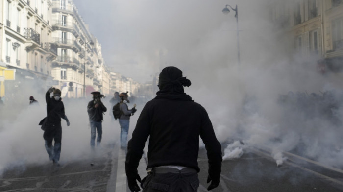 Širom Francuske protesti zbog zakona o reformi penzionog sistema